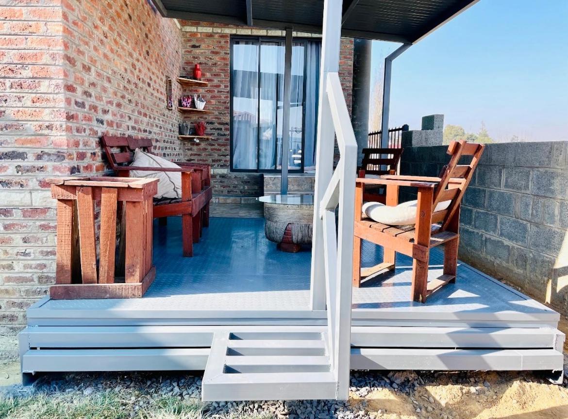Moh Ville Guest House Maseru Exterior photo